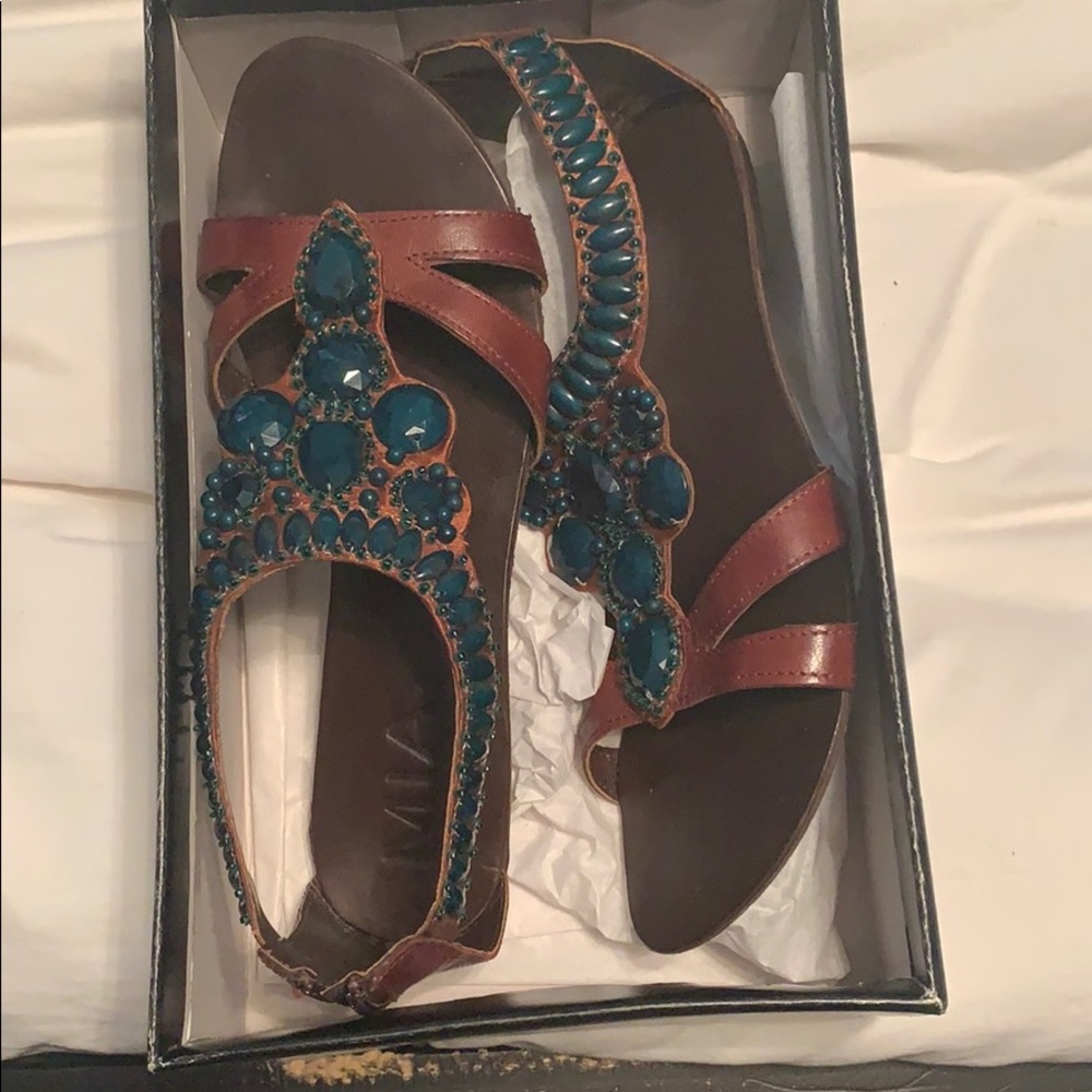 MIA sandals